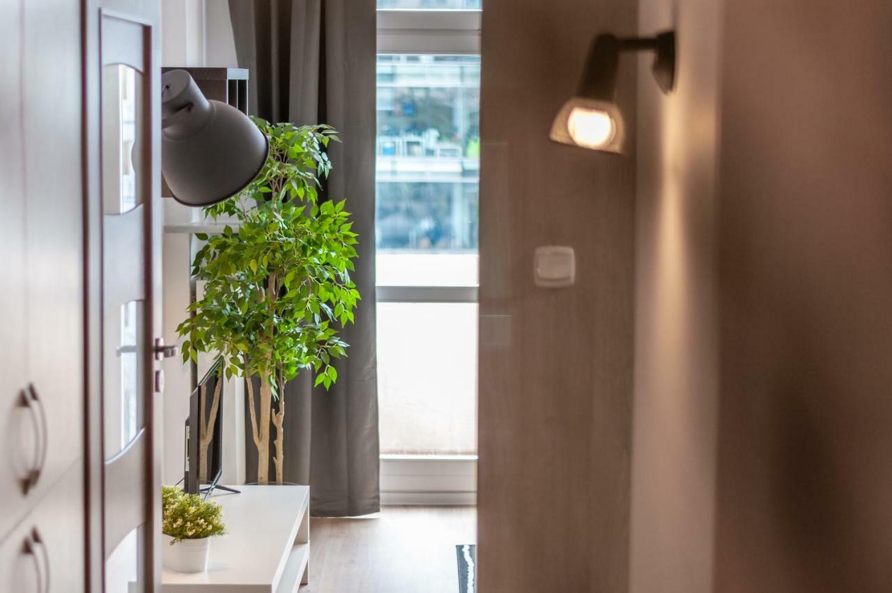 Apartments Dexter Warsaw By Noclegi Renters Экстерьер фото